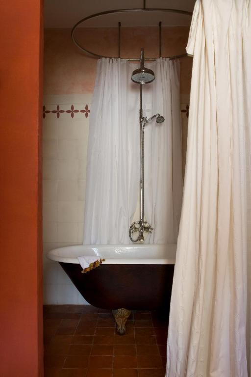 Une Autre Maison Hotel Nyons Szoba fotó
