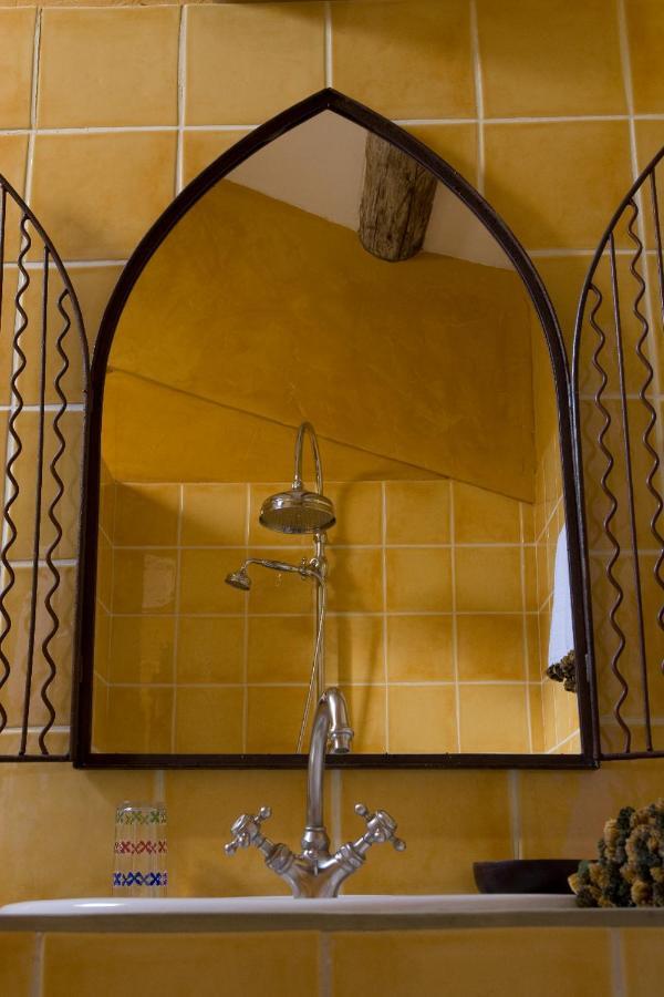 Une Autre Maison Hotel Nyons Szoba fotó